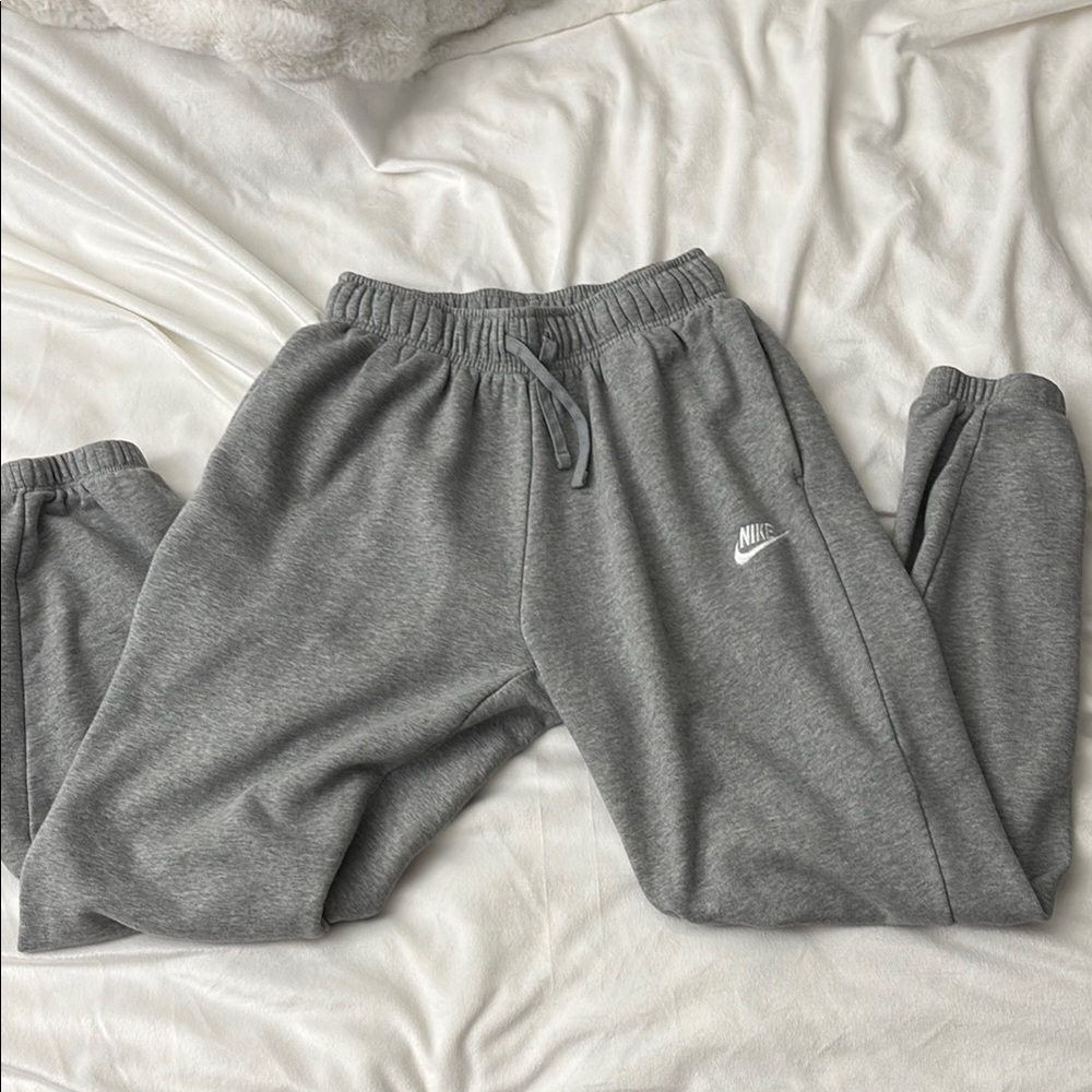 Nike Gray Sweatpants Relaxed Fit Joggers